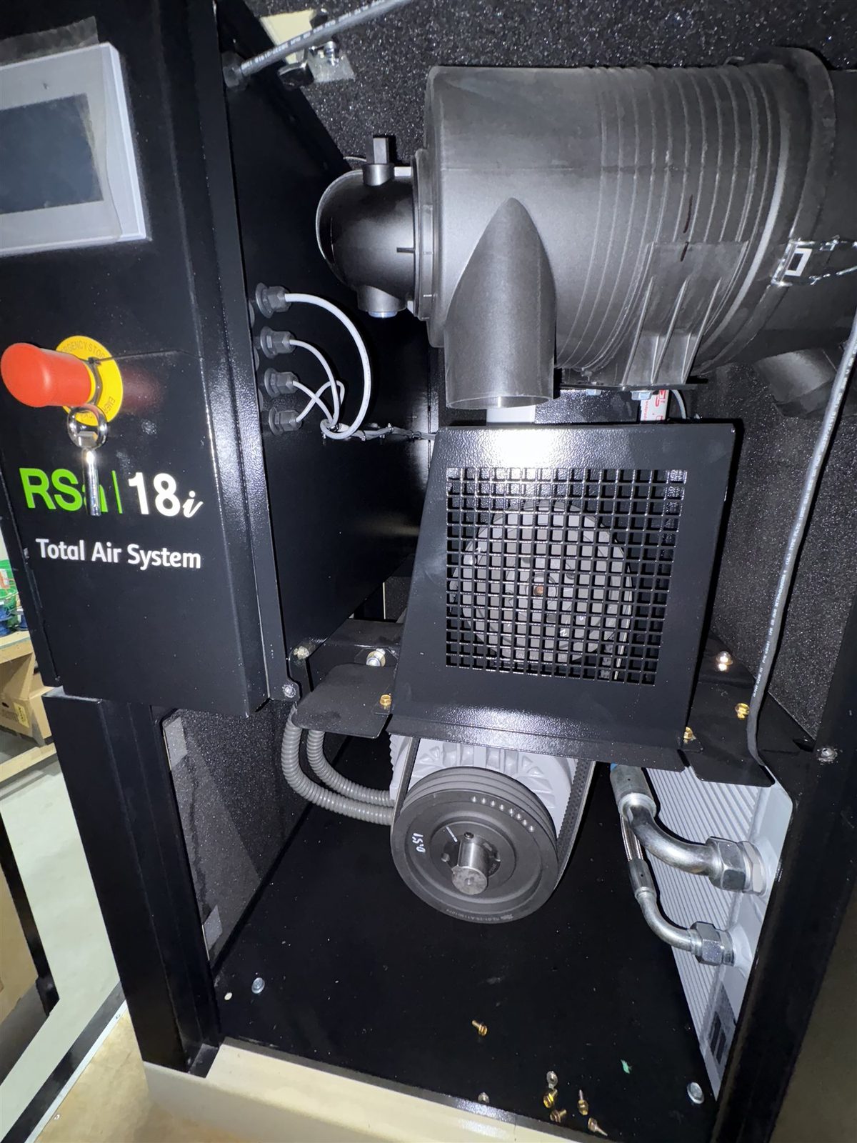 RS4003 — compressor