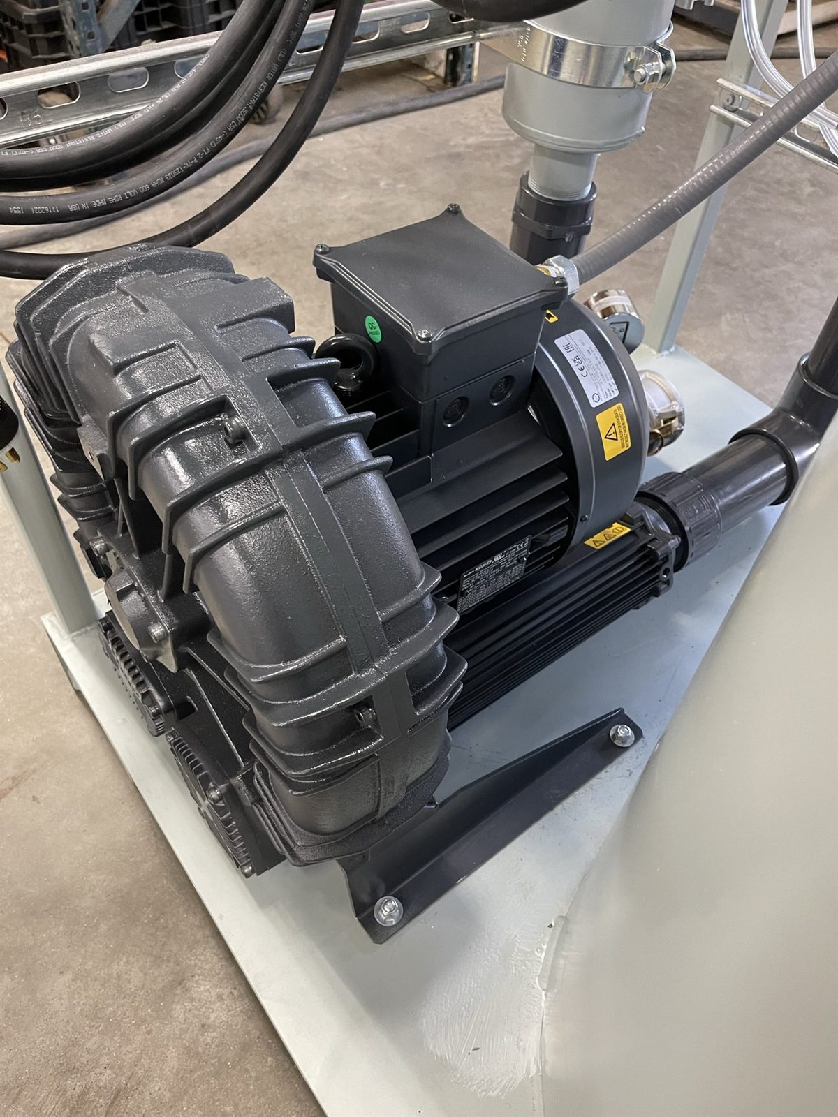 RV5002 — blower detail